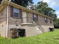 Building Photo - 212 Jay Dr