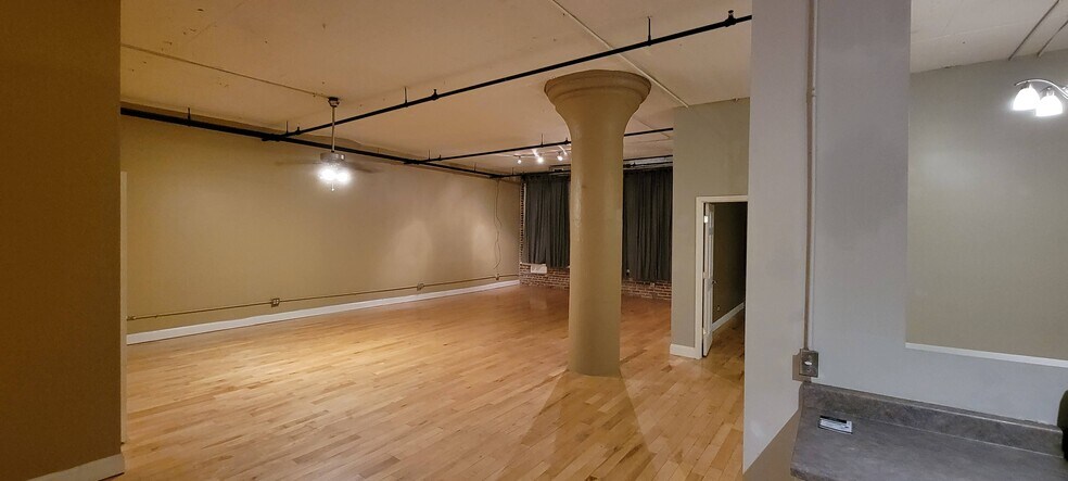 Open Living Area - 1709 Washington Ave