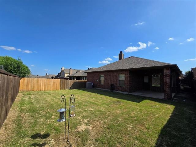 Building Photo - 10444 Merced Lake Rd