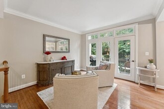 Building Photo - 1627 Colonial Hills Dr