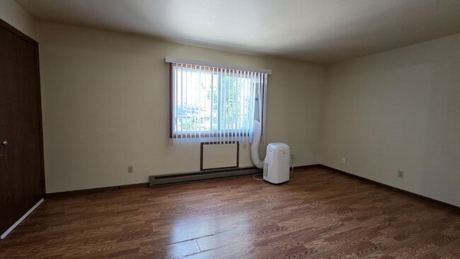 Building Photo - 2500 Honey Lou Ct