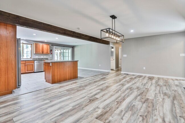 Building Photo - 58 Truell Rd