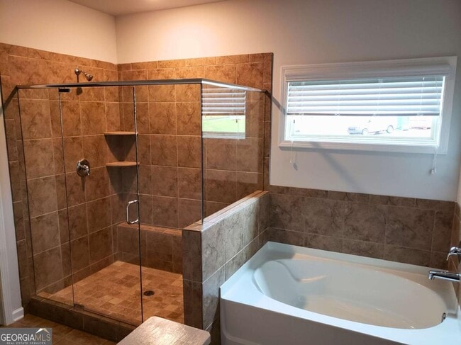 Building Photo - 4735 Watkins Wy