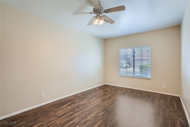 Building Photo - 500 Desert Summit Ct