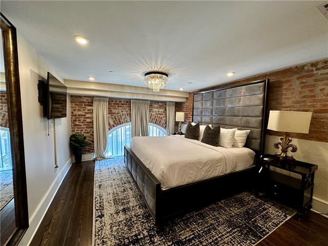 Building Photo - 508 Toulouse St