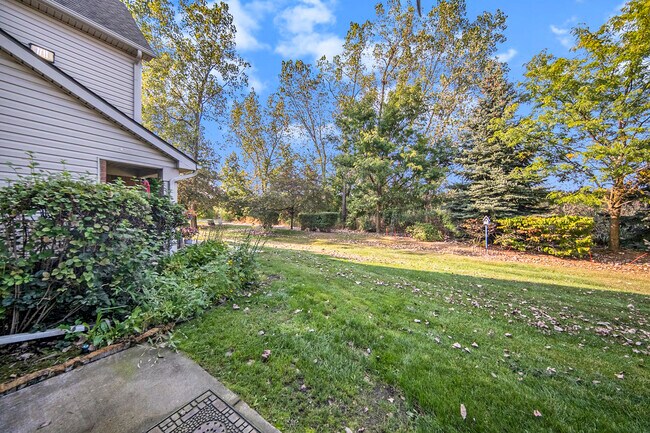 Building Photo - 42749 Patty Ln