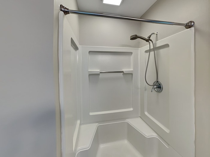 Building Photo - 100 Raymond St