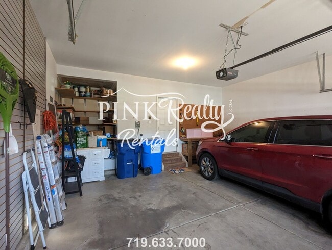 Building Photo - 7845 Silver Maple Ln