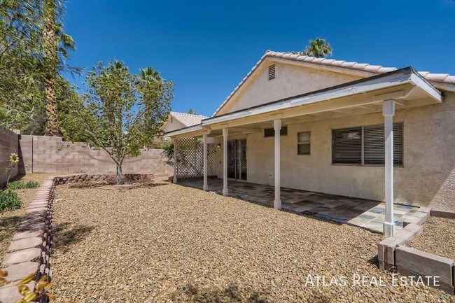 Building Photo - 5301 W Camino Del Rancho