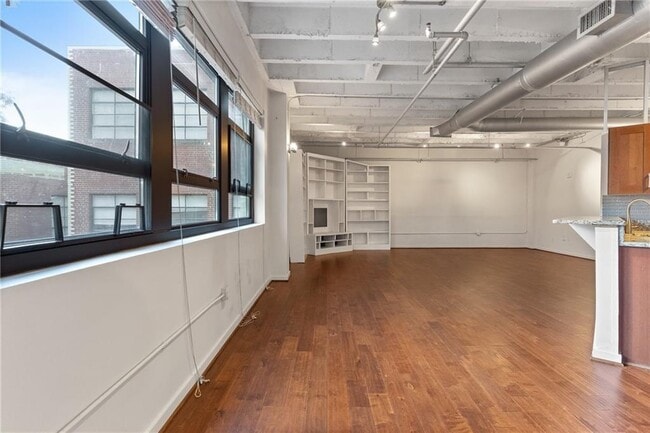 Building Photo - 878 Peachtree St NE