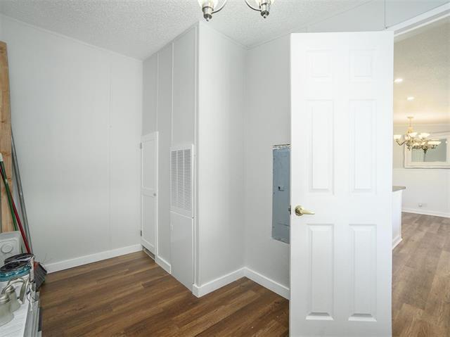 Building Photo - 9558 Diamond Avenue