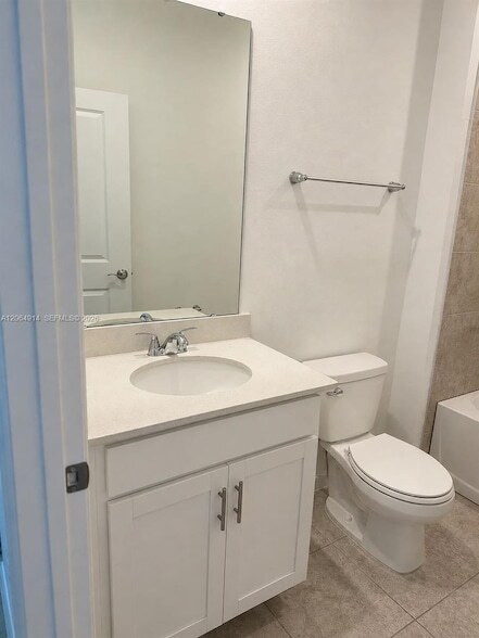 Building Photo - 1828 Shadow Box Bend Unit