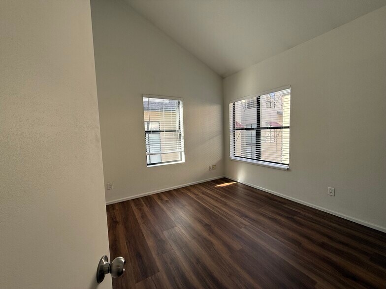 Building Photo - 3069 Tejon St