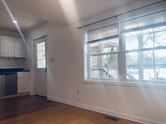 Building Photo - 18342 Clarke Rd