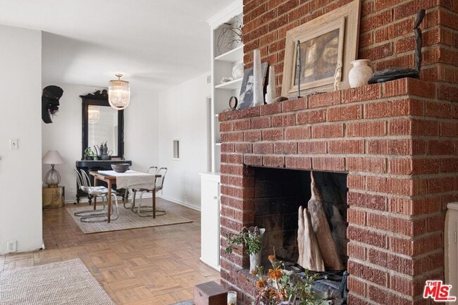 Building Photo - 2294 Mountain Oak Dr