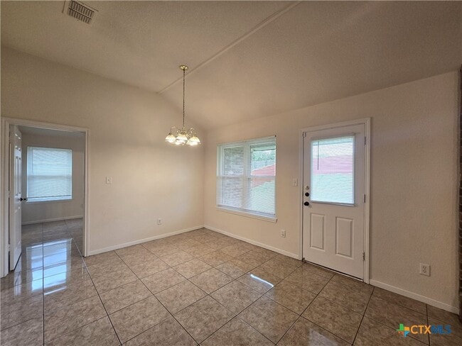 Building Photo - 5705 Mandalay Dr