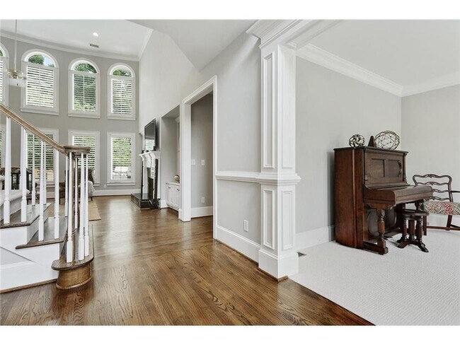 Building Photo - 205 Rod Ct