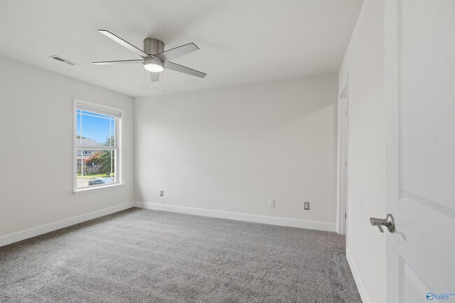 Building Photo - 3011 Magnolia Leaf Cir SE
