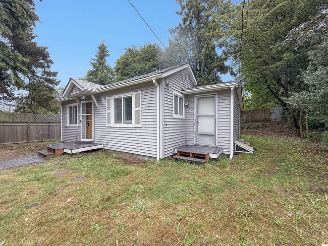 Building Photo - 12060 10th Ave S