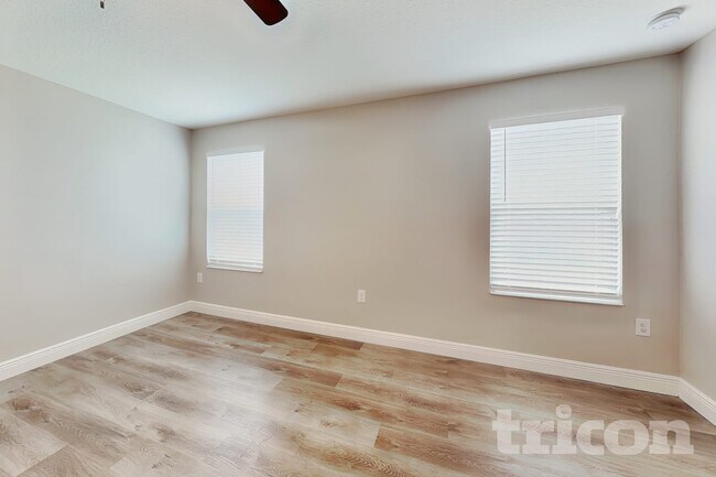 Building Photo - 7105 Feather Wood Dr