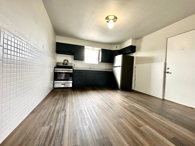 Building Photo - 2911 Lemay Ferry Rd