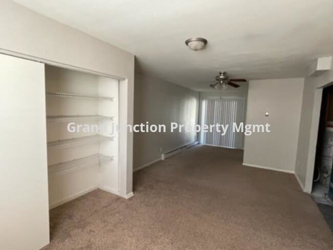 Building Photo - PRIME LOCATION near Tirara Rado Golf Course!
