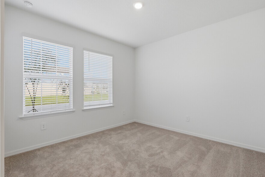 Building Photo - 8818 Gulf Shr Ter