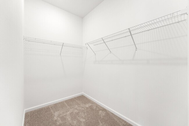 Building Photo - 4315 Efendi Dr