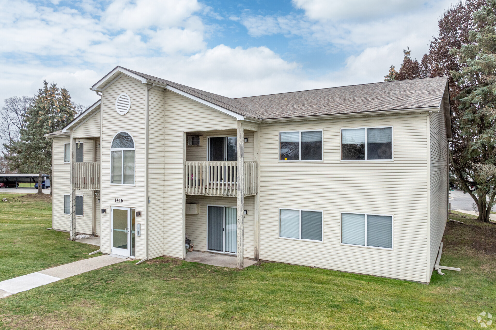 Building Photo - Maplewood Square Apartments