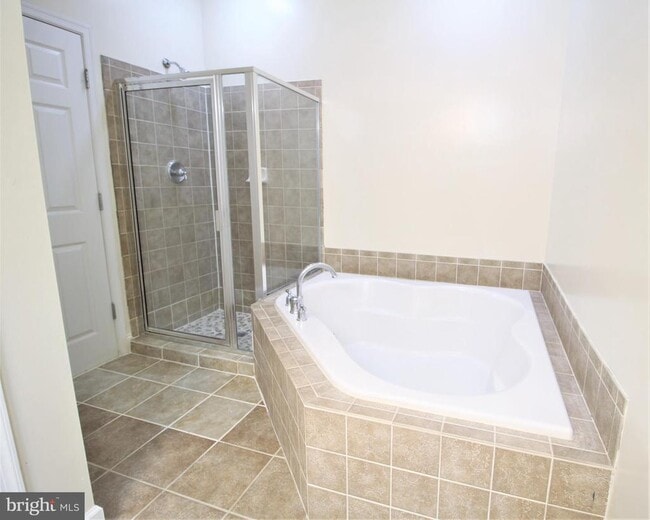 Building Photo - 2382 Brookmoor Ln