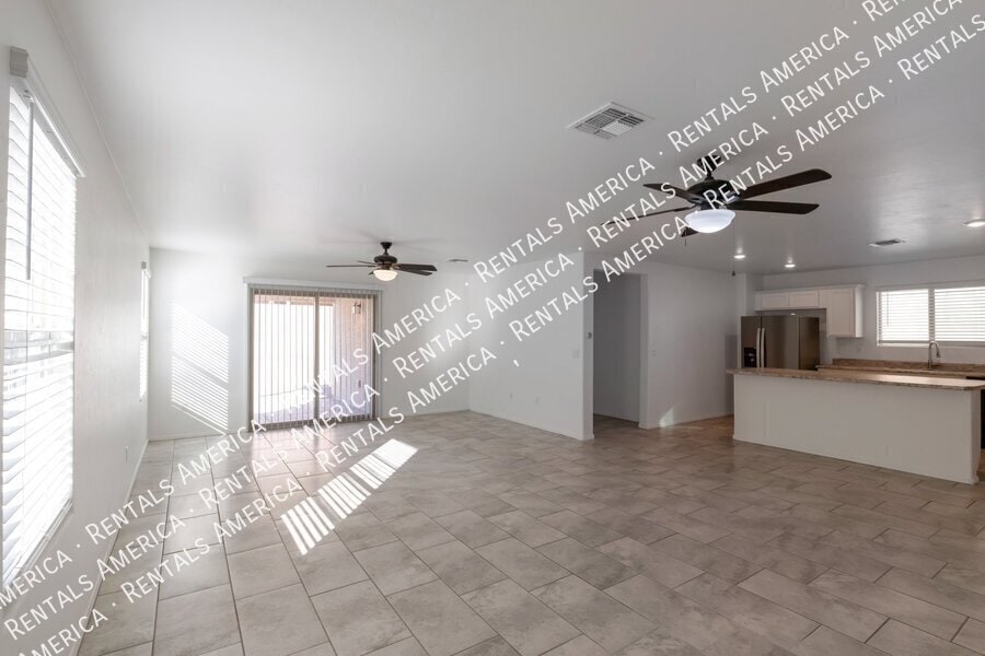 Building Photo - 8755 E Stone Meadow Cir
