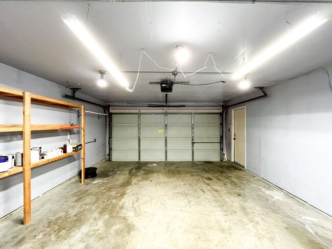 Building Photo - Available NOW!!!! Gorgeous 2 story, 3 bedroom, 2.5 bath, 2 car garage home with garage door opene...