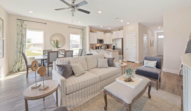 Building Photo - 37 Sandhill Pines Dr