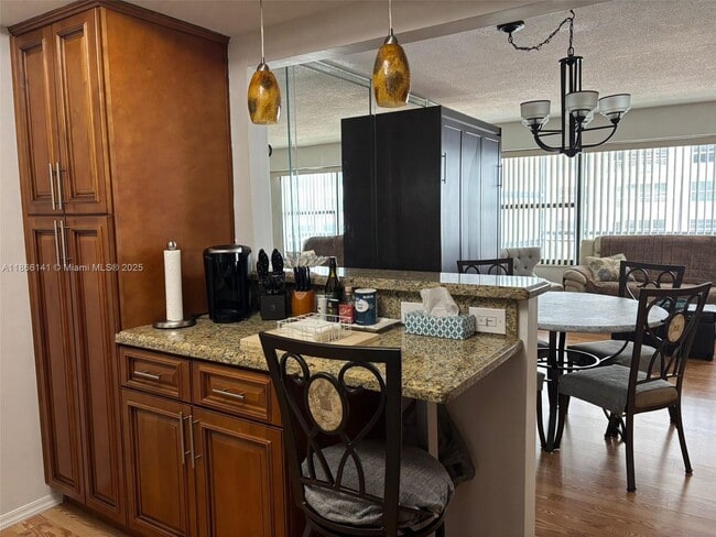 Building Photo - 3800 Galt Ocean Dr