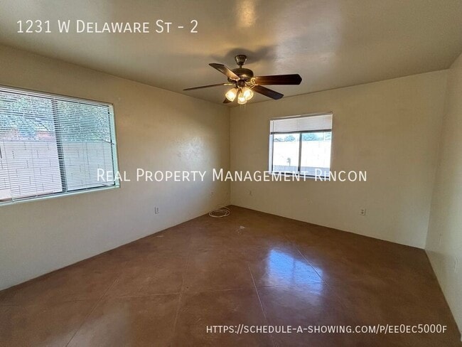 Building Photo - 1231 W Delaware St