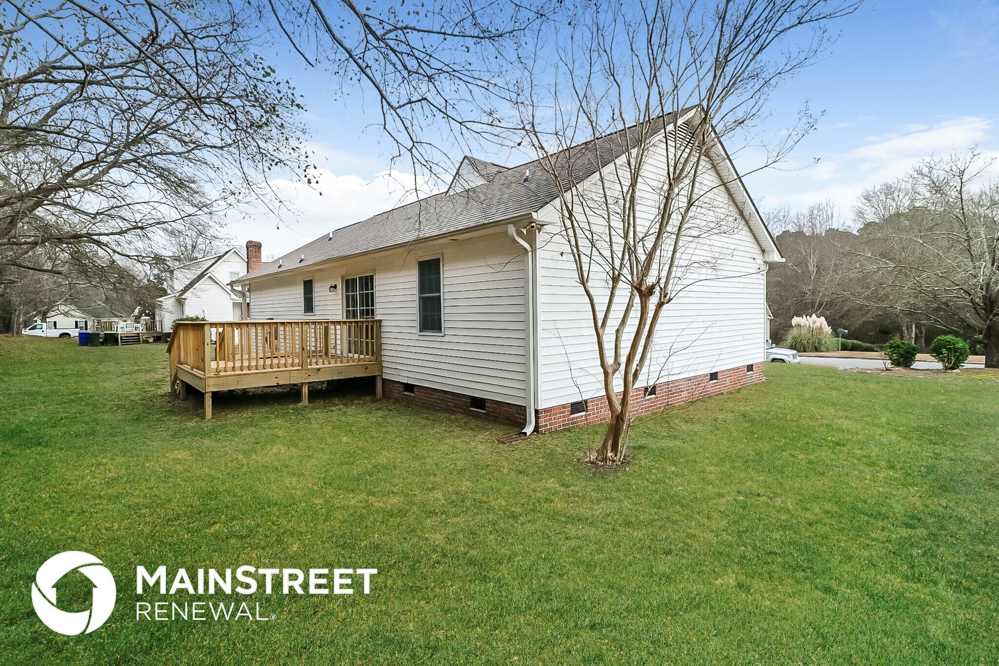 Building Photo - 109 Oak Park Dr