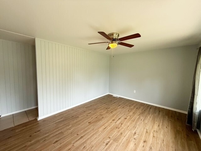 Building Photo - 3153 Normandy Rd