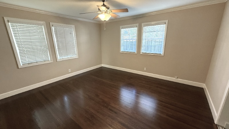 Building Photo - 1090 Pine Bluff Dr