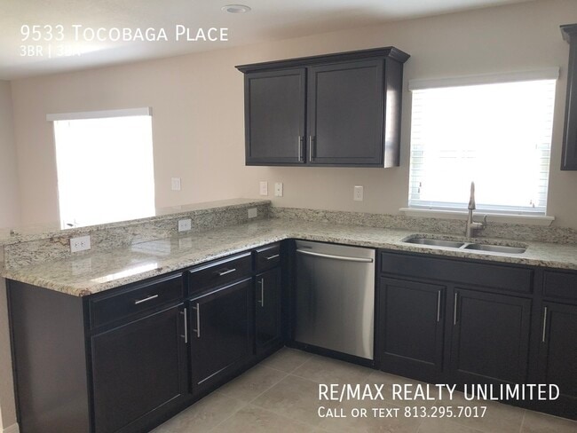 Building Photo - 9533 Tocobaga Pl