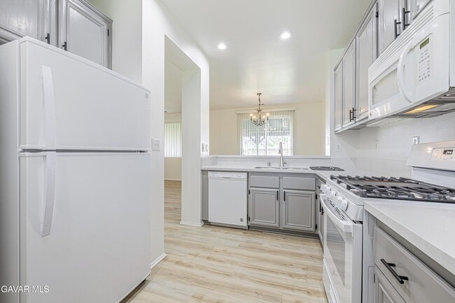 Building Photo - 45858 Coventry St