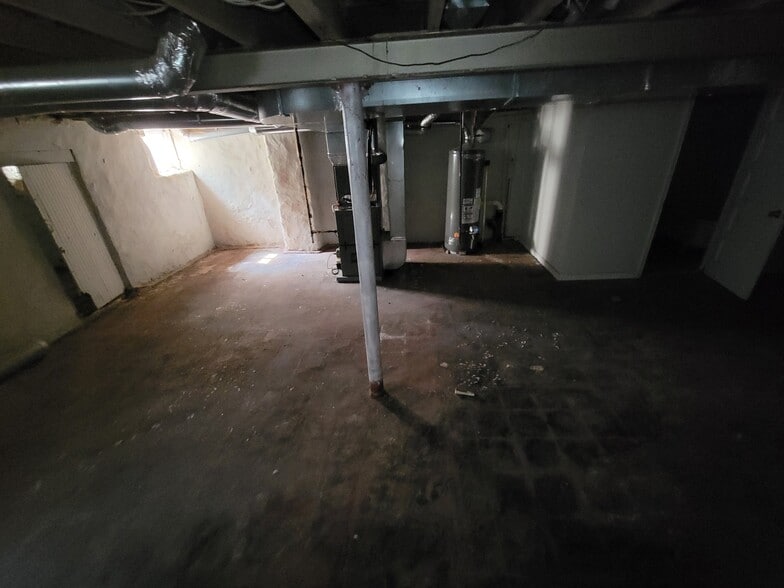 Building Photo - 612 Wildwood Pkwy