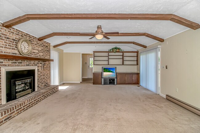 Building Photo - 1303 SC-90