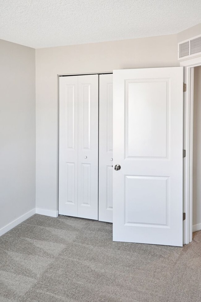 Building Photo - Lamp 55th Ave, LLC