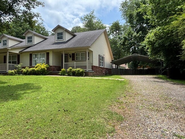 Primary Photo - Freyaldenhoven Properties