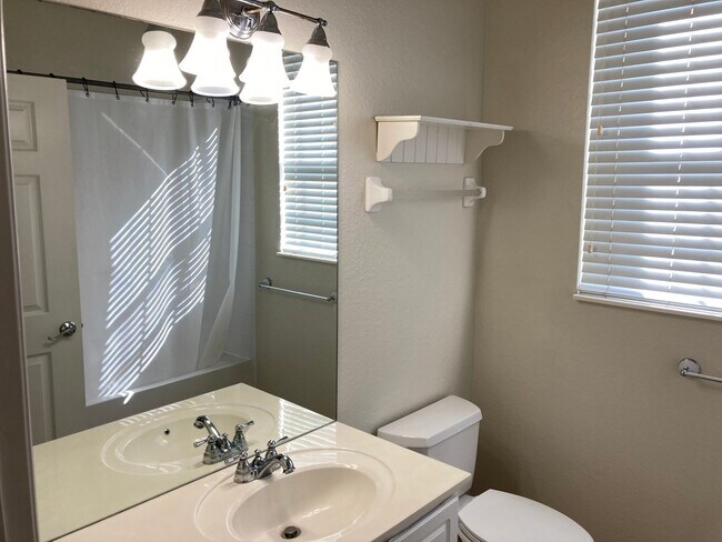 Building Photo - 3BD/2BA CONDO IN STONEBRIDGE RESERVES