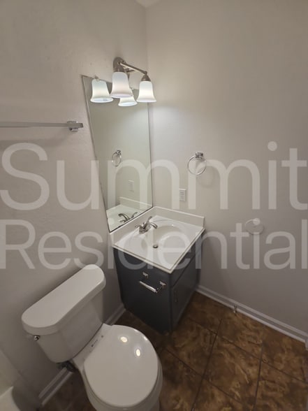 Building Photo - 14505 Highsmith St