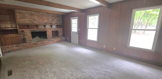 Building Photo - 3312 S Graystone Pl