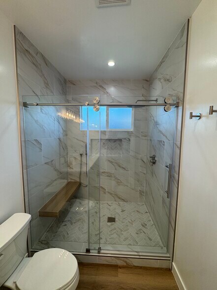 Building Photo - 15920 Eccles St