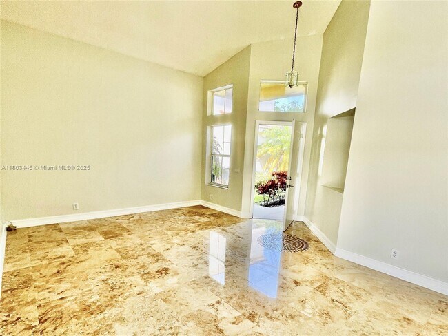 Building Photo - 808 Stanton Dr