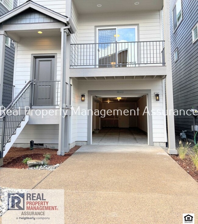 Building Photo - 3023 SW Sherman Pl